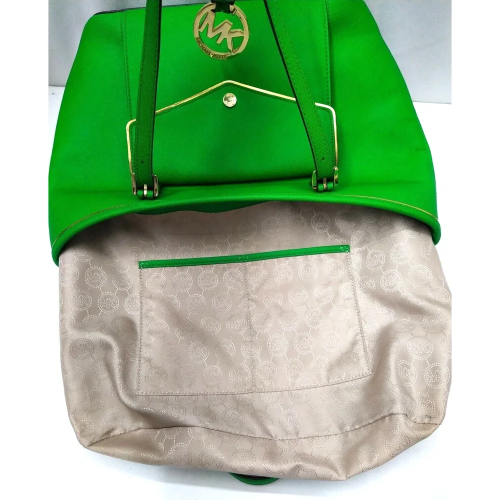 Michael Kors Jet Set Green Leather Pocket Double Handles Tote Bag